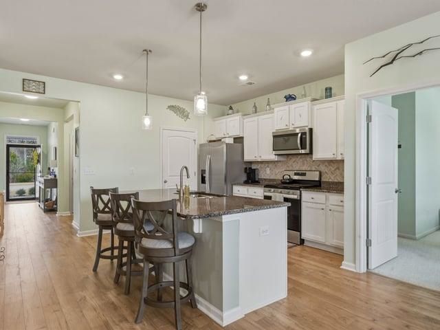 1092 Maxwell Dr. Photo 16