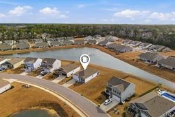 1092 Maxwell Dr. photo 4