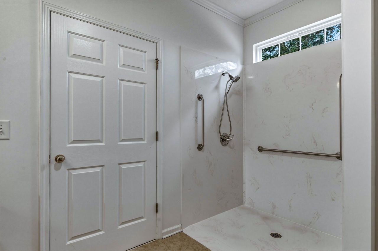 300 Nuthatch Ln. Photo 20