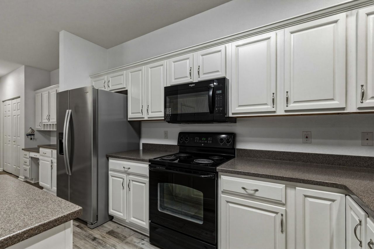 300 Nuthatch Ln. Photo 7