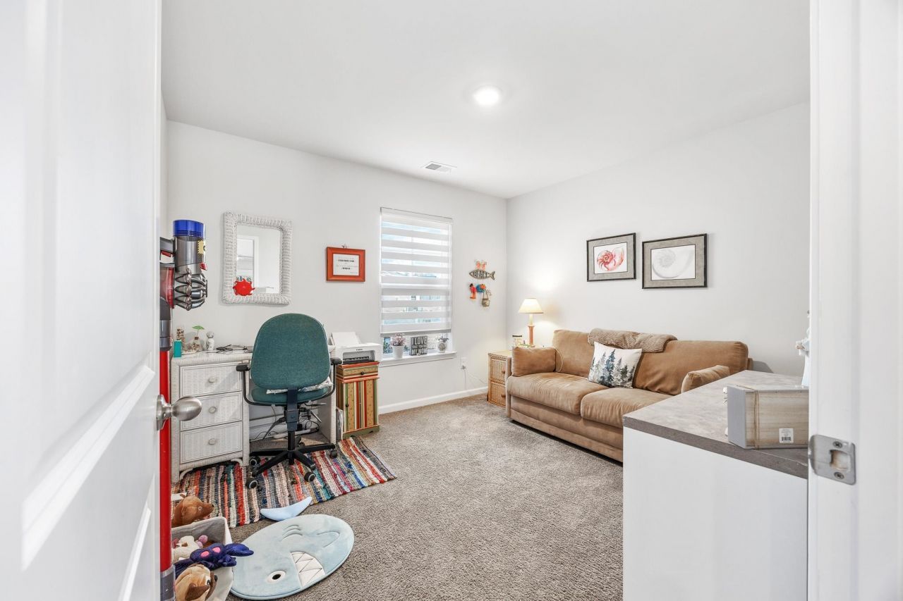 1522 Jardine Loop  Photo 31