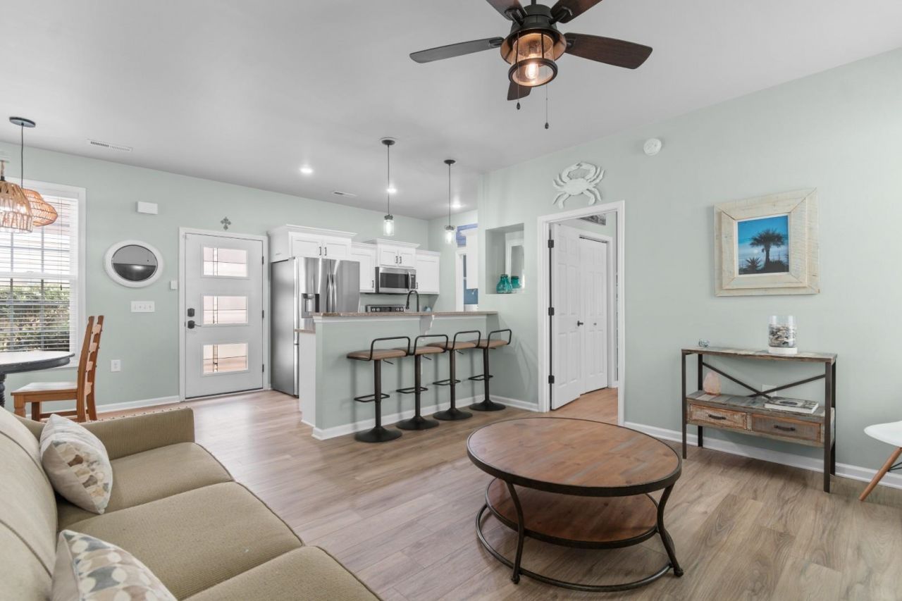 124 Weatherboard Ct.  Photo 12