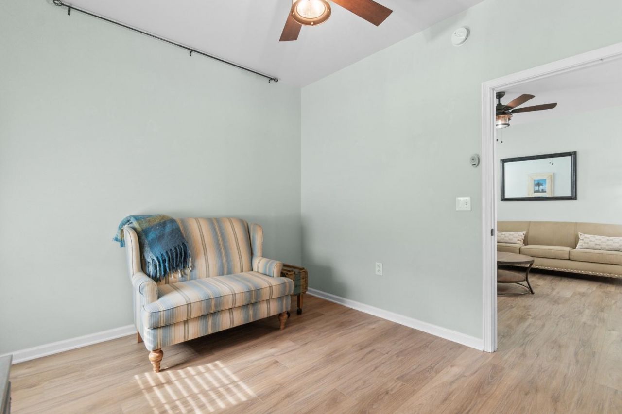 124 Weatherboard Ct.  Photo 19