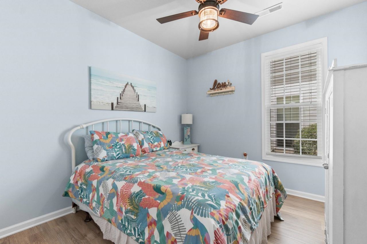 124 Weatherboard Ct.  Photo 22