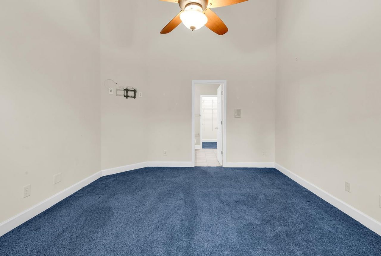 101 Coldstream Cove Loop Photo 16