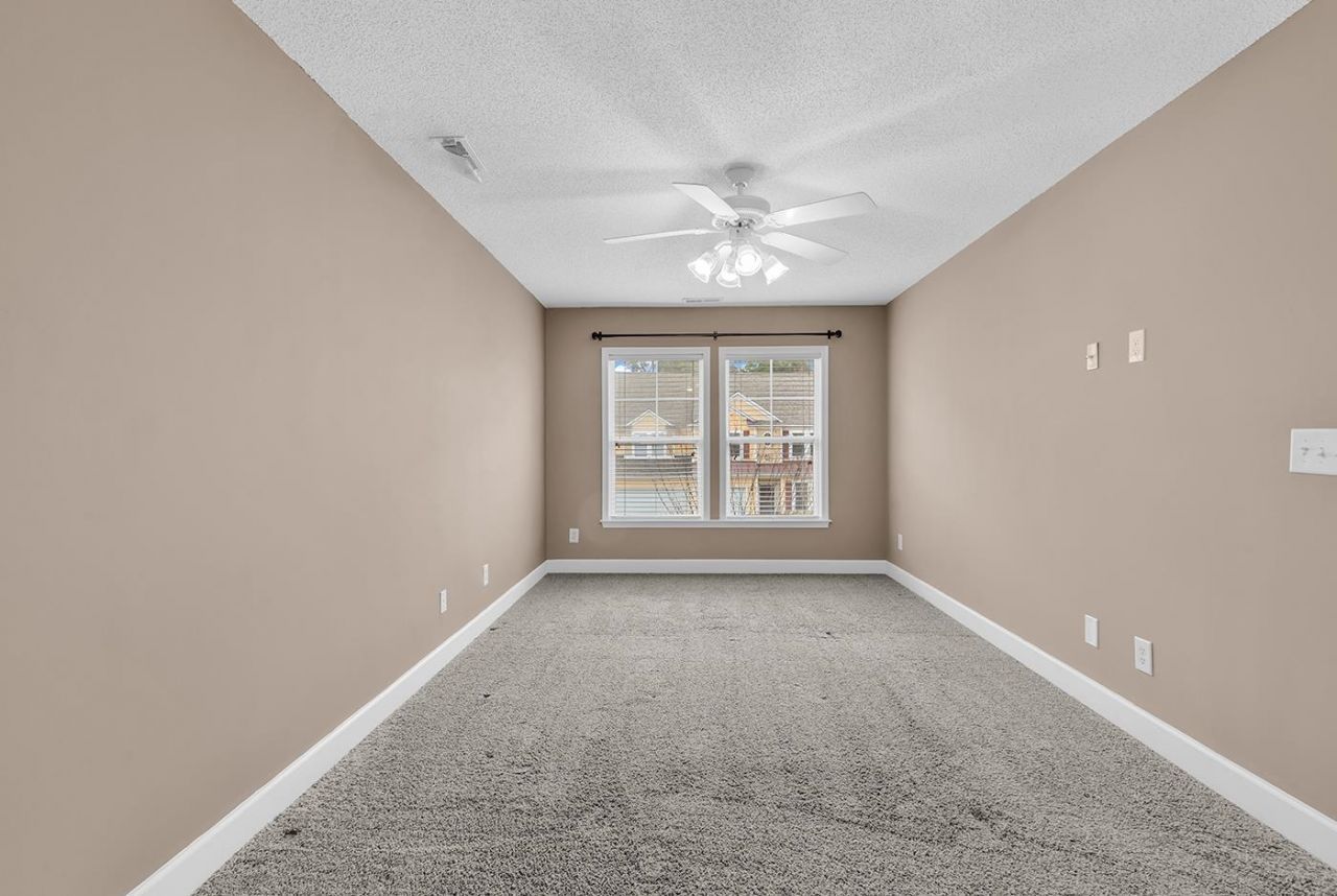 101 Coldstream Cove Loop Photo 26