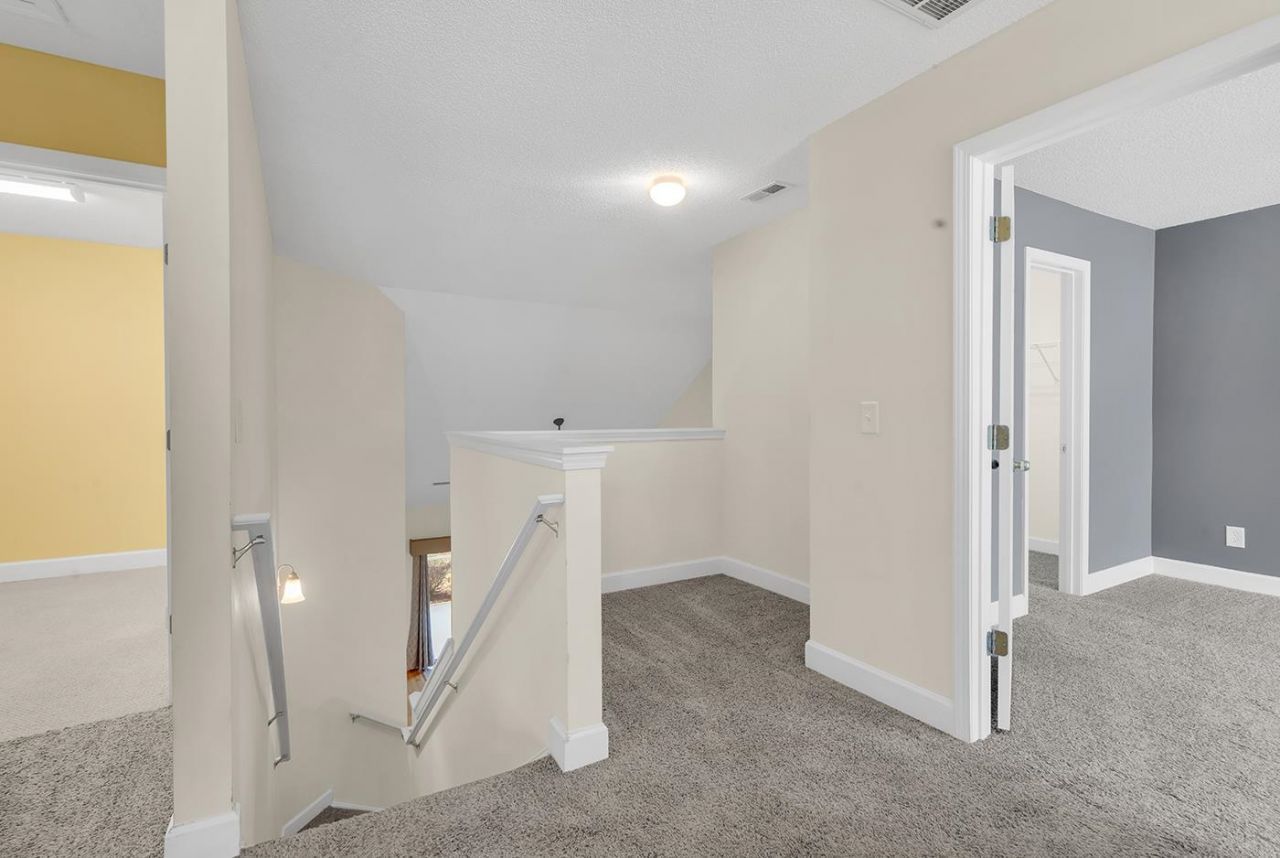 101 Coldstream Cove Loop Photo 30