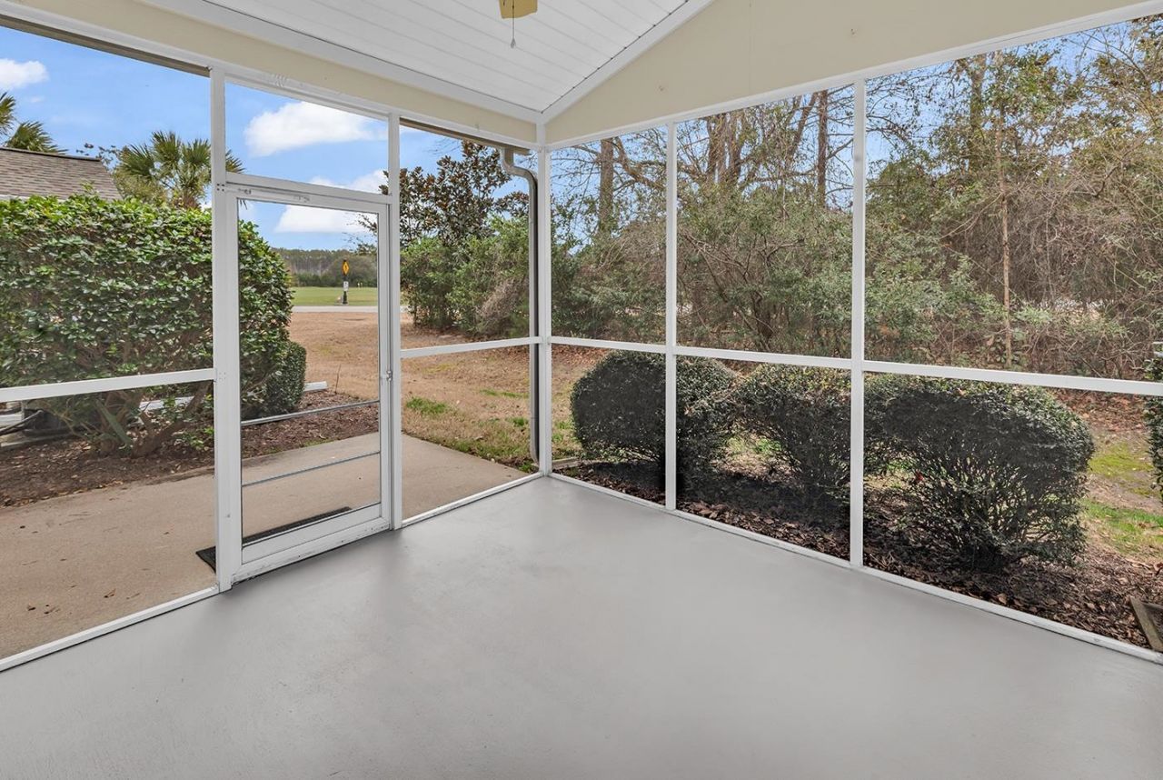 101 Coldstream Cove Loop Photo 35