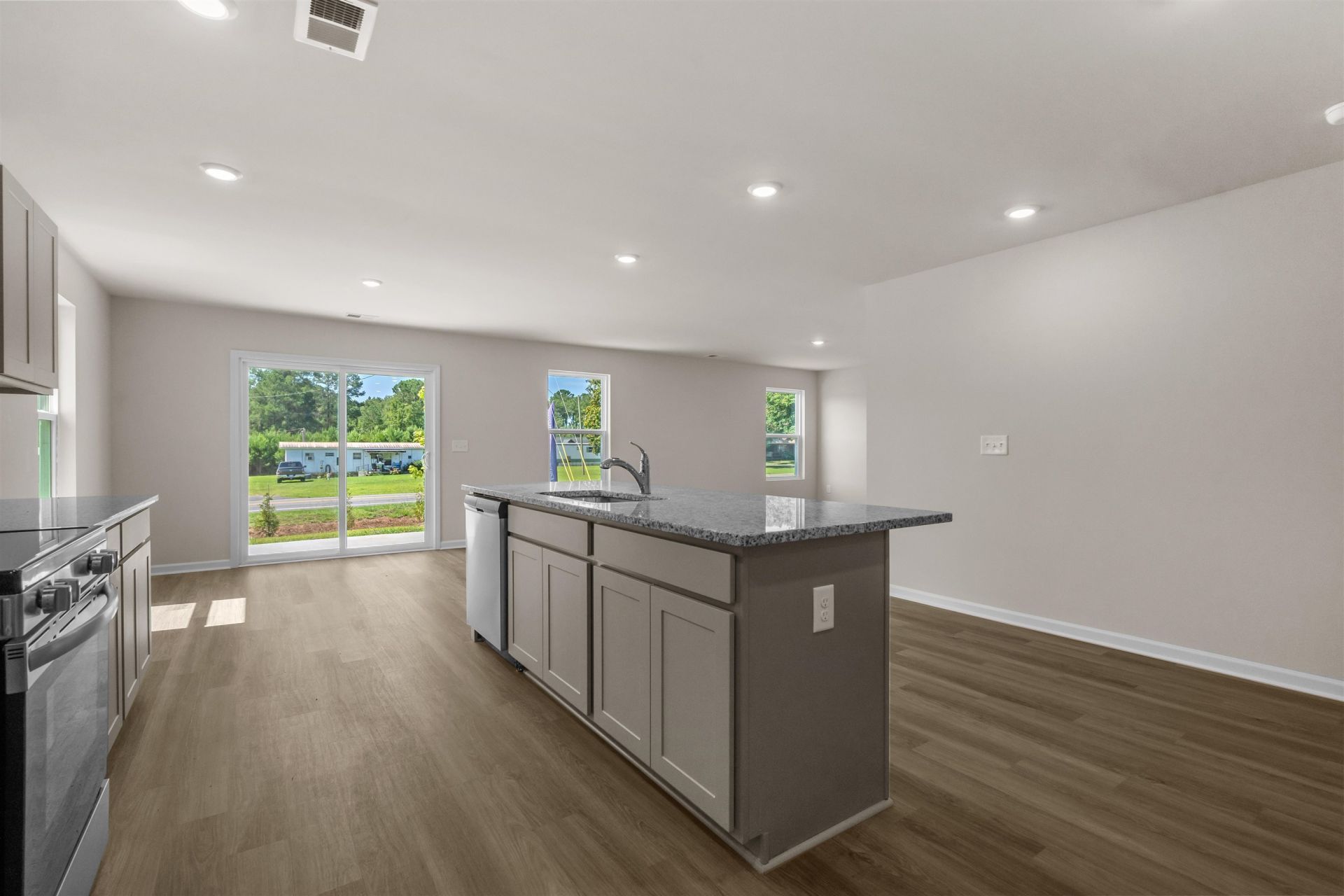 821 Rivas Way Photo 13