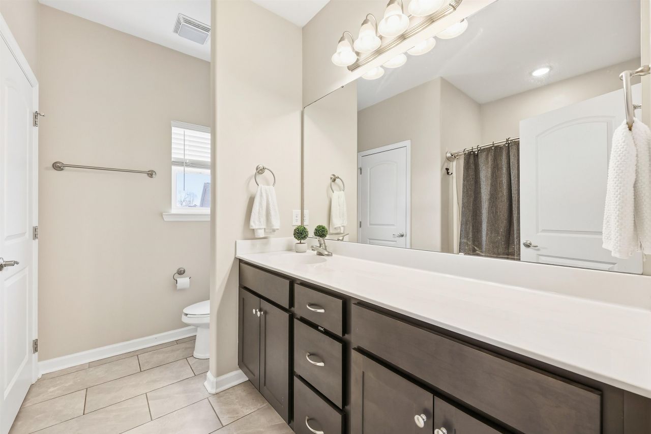 229 Maiden's Choice Dr. Photo 11