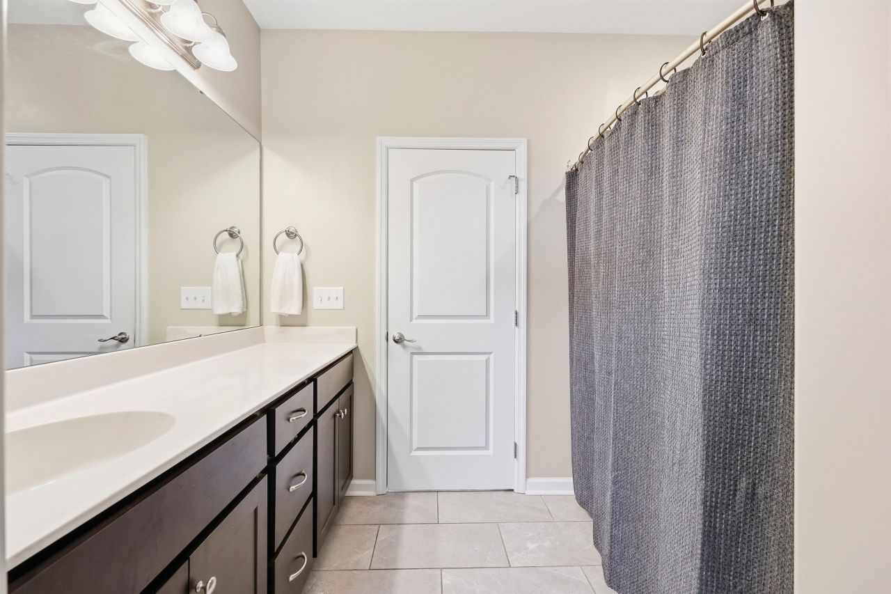 229 Maiden's Choice Dr. Photo 12