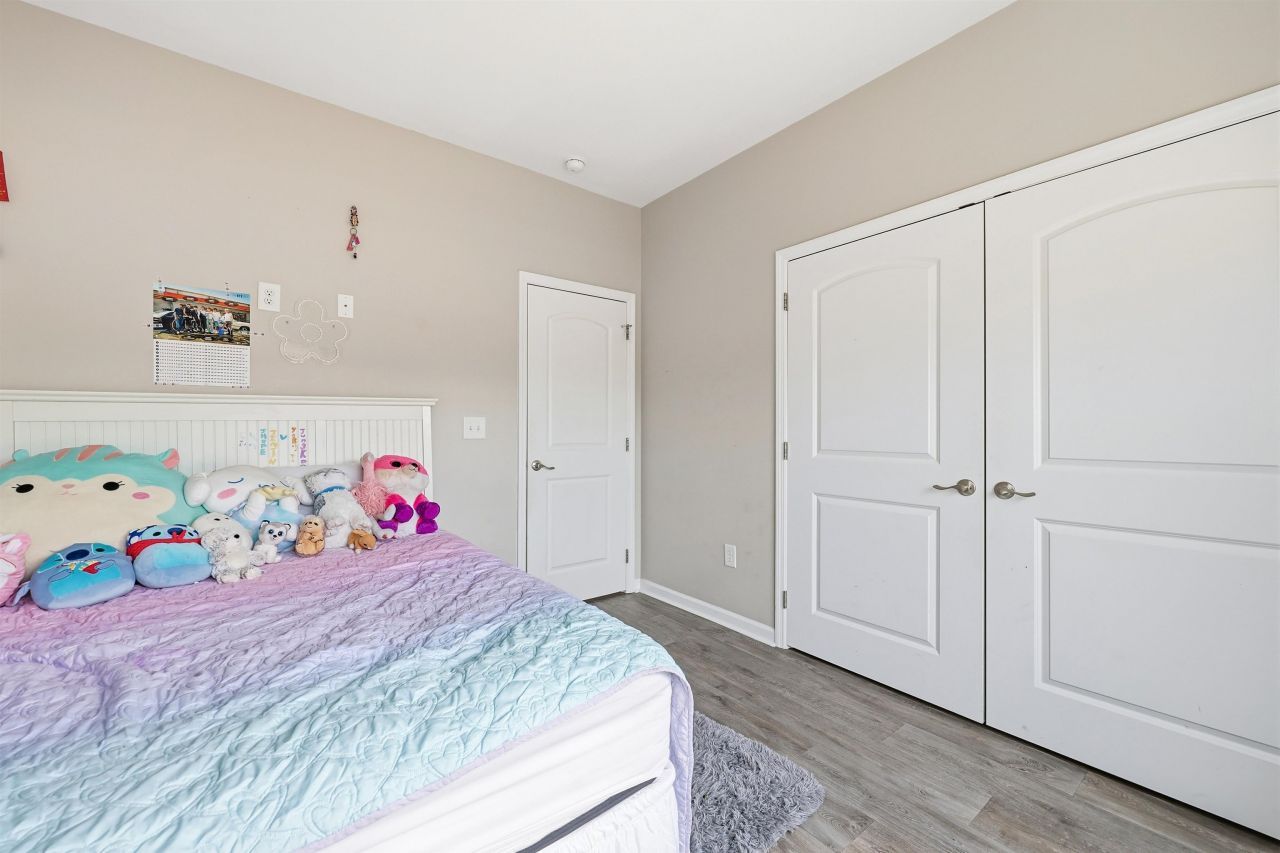 229 Maiden's Choice Dr.  Photo 14