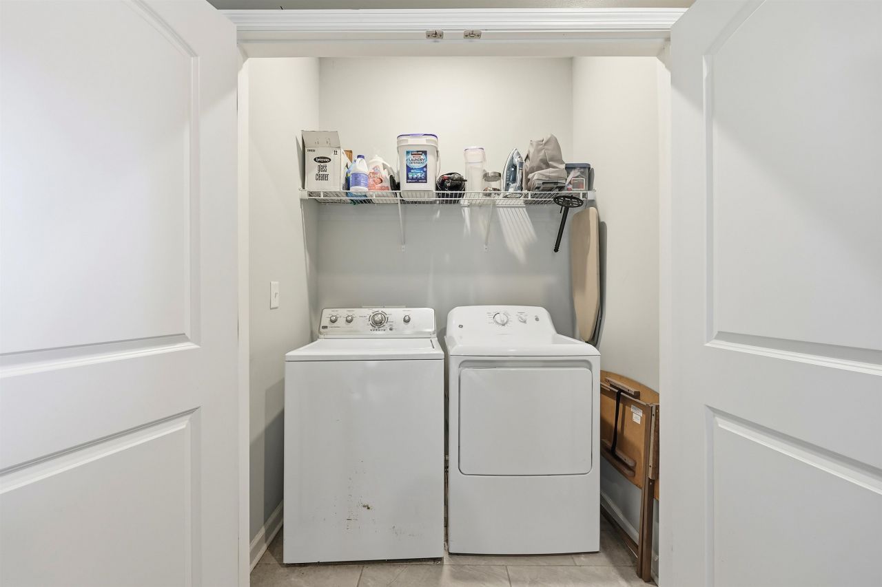 229 Maiden's Choice Dr.  Photo 18