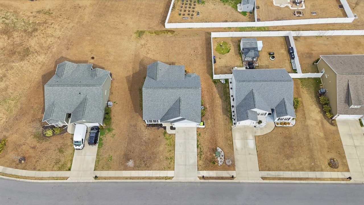 229 Maiden's Choice Dr.  Photo 22