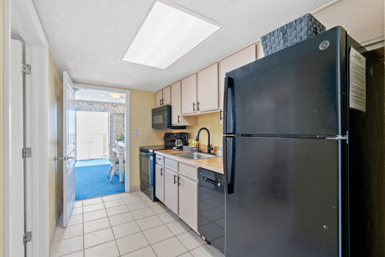 2701 S Ocean Blvd. Photo 11