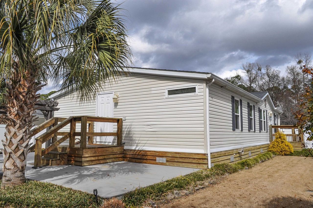 8469 Knollwood Dr. Photo 34