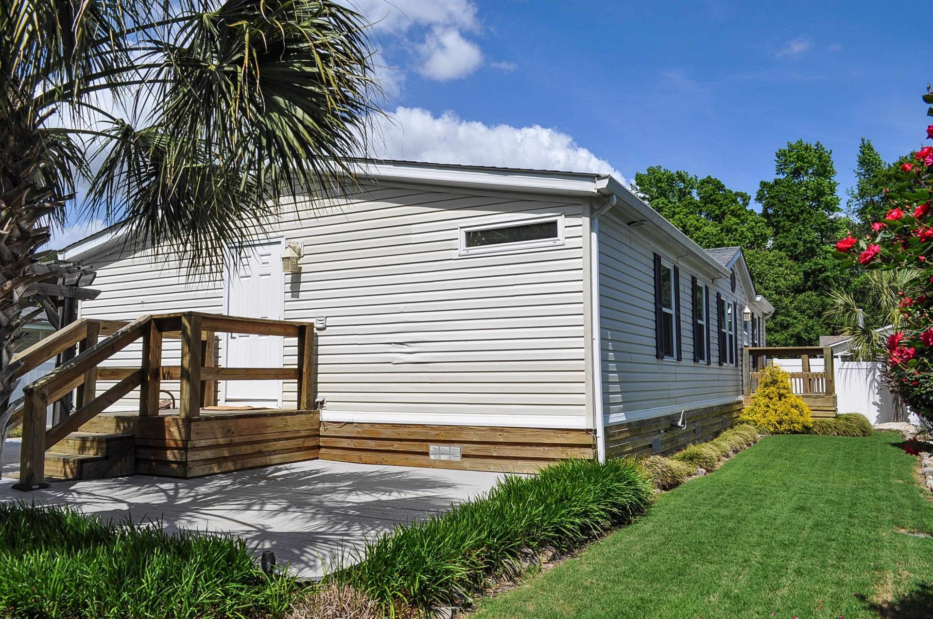 8469 Knollwood Dr. Photo 36