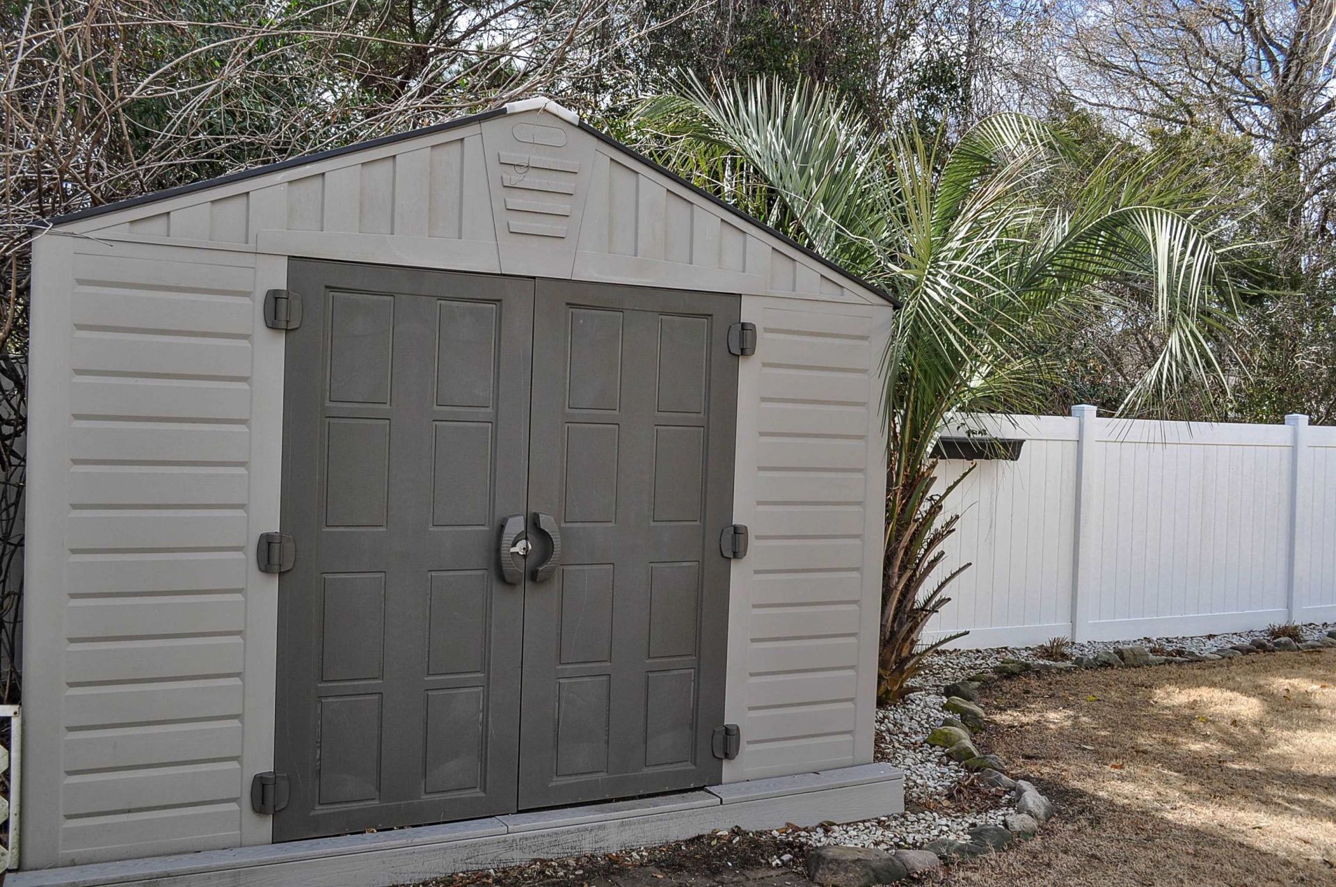 8469 Knollwood Dr. Photo 42