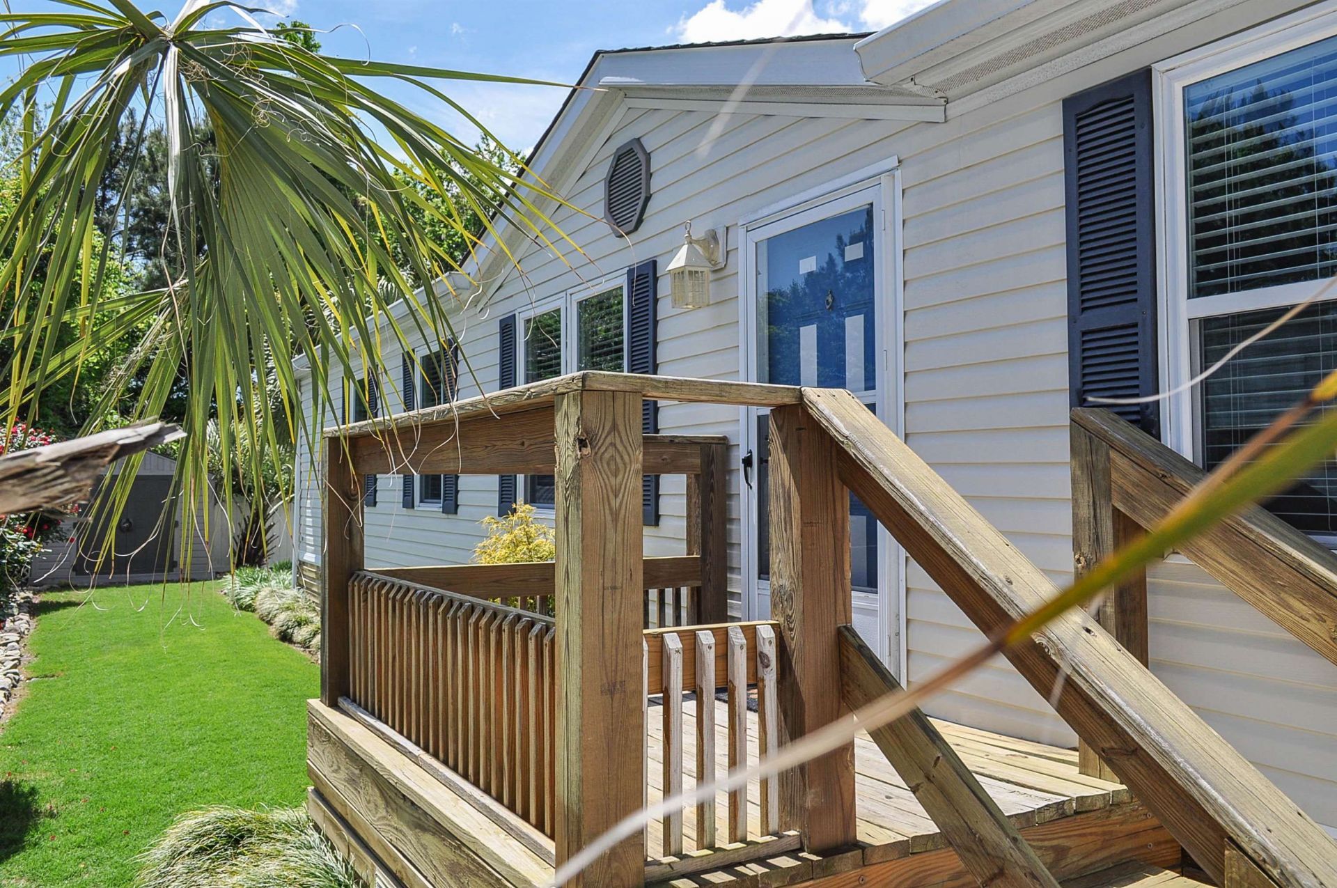 8469 Knollwood Dr. Photo 44