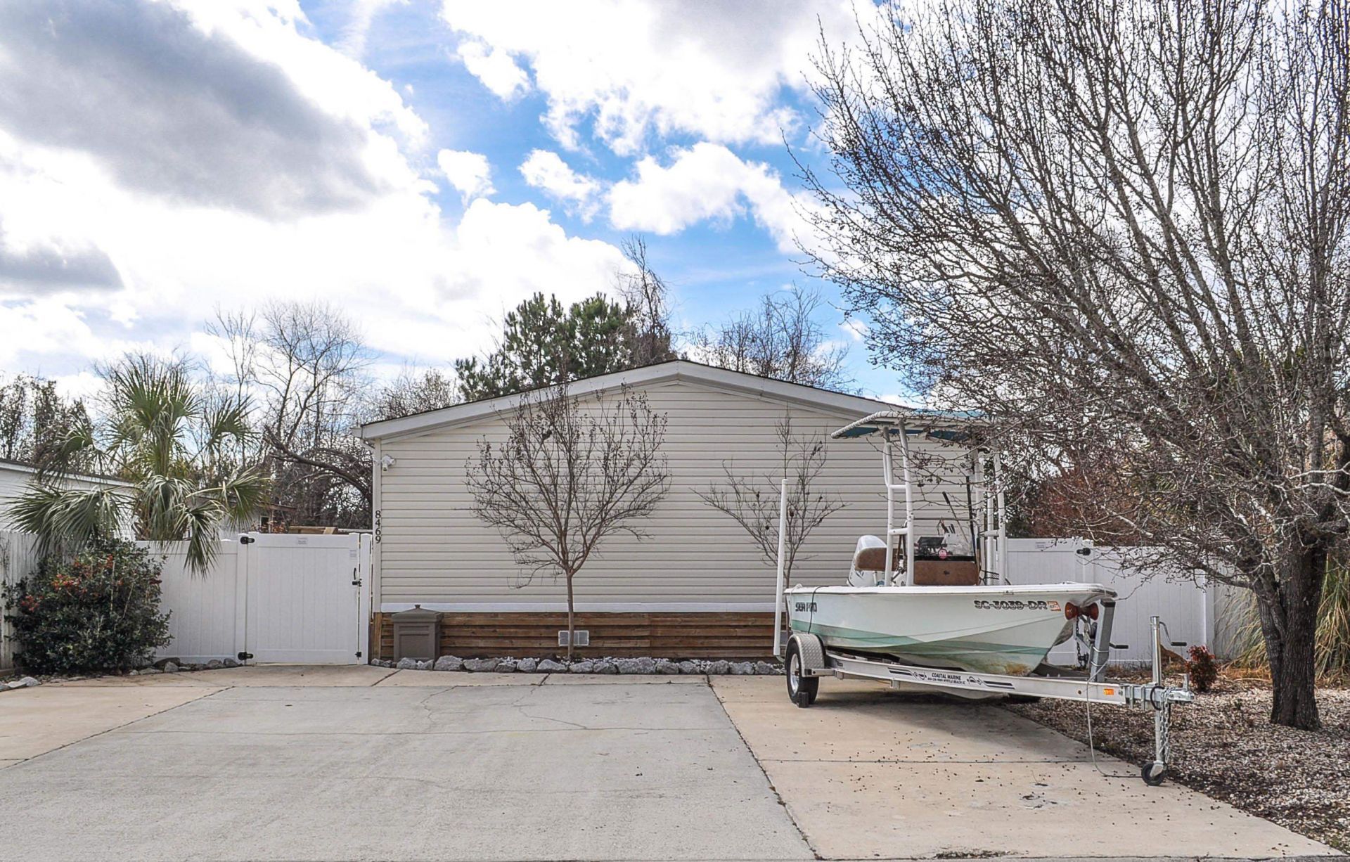 8469 Knollwood Dr. Photo 48