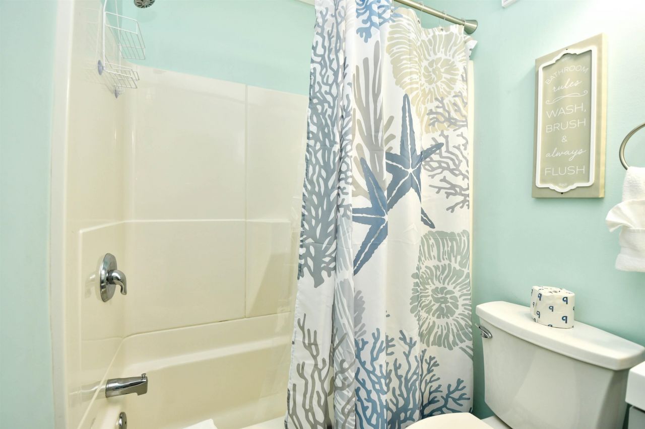 5905 South Kings Hwy.  Photo 16