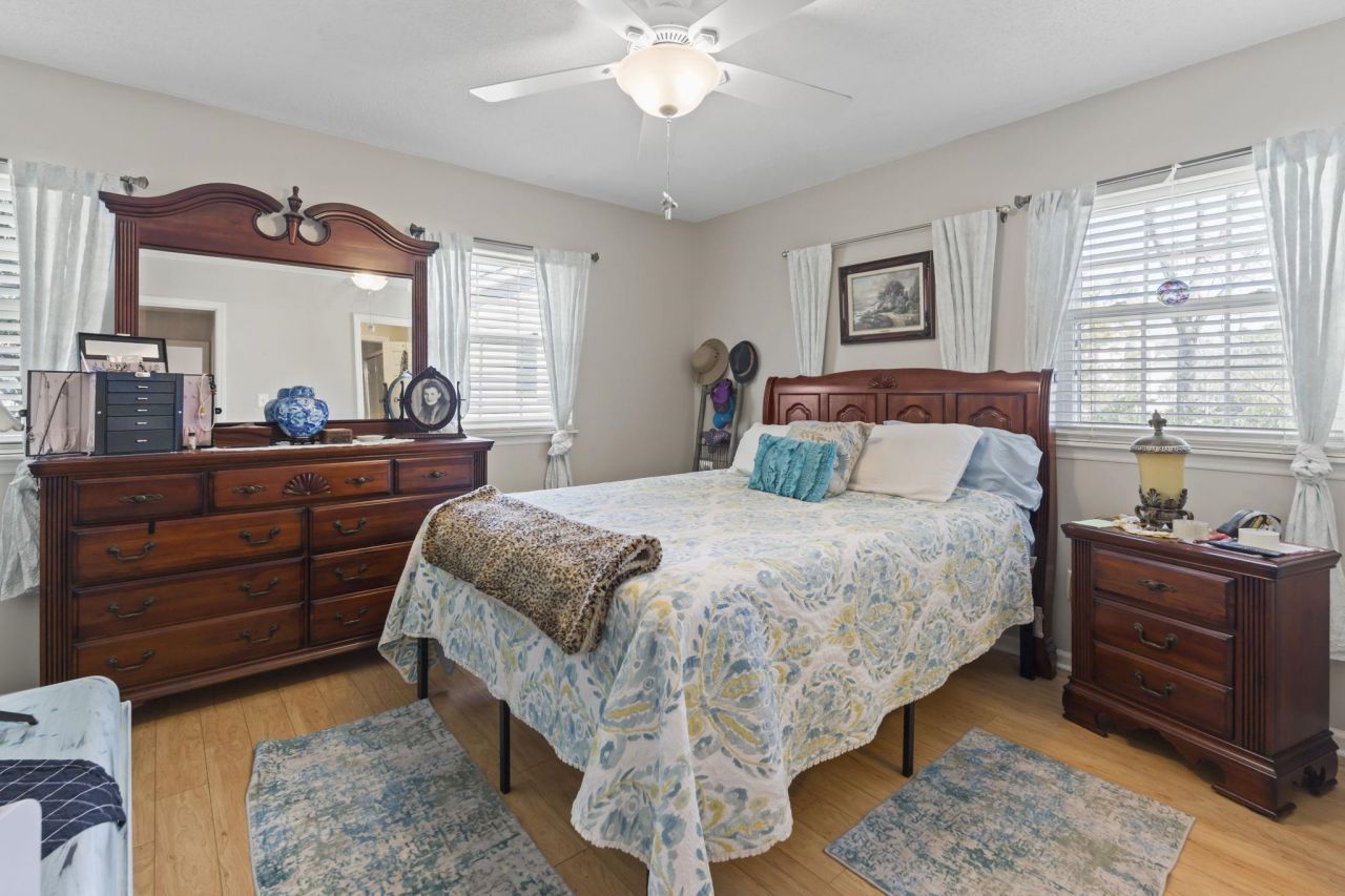 2925 Carriage Row Ln.  Photo 14