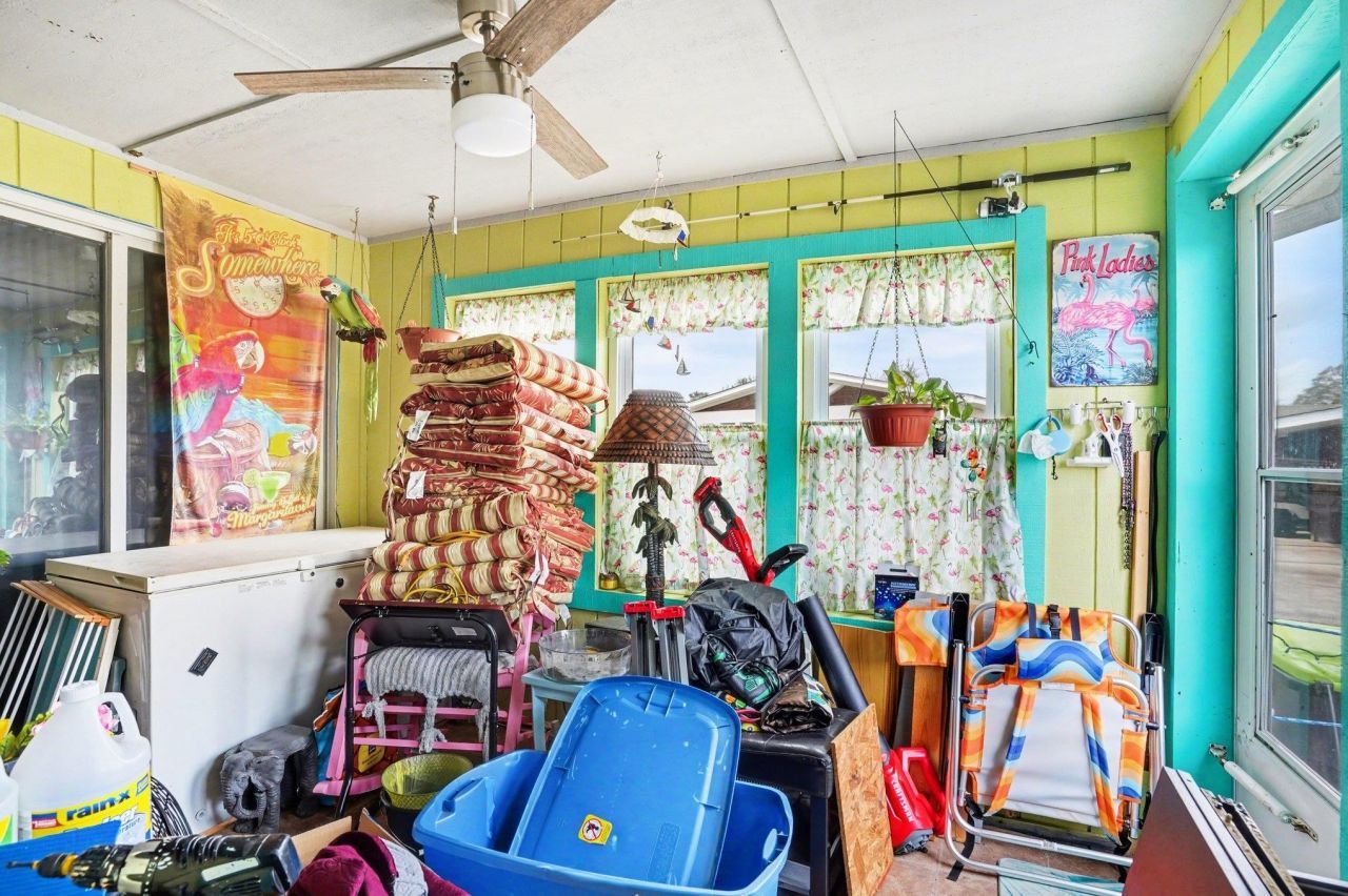 1664 E Lake Dr. Photo 22