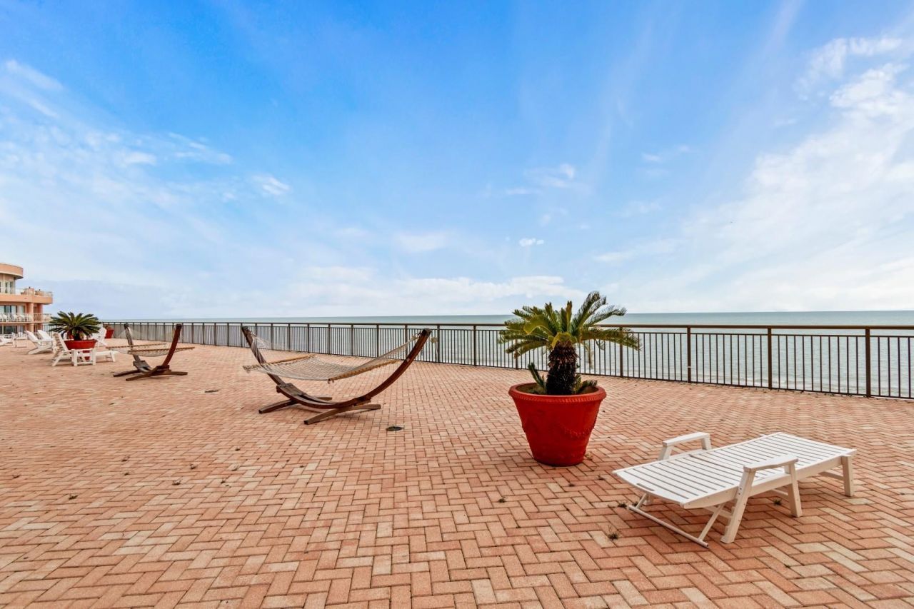 6900 N Ocean Blvd. Photo 33