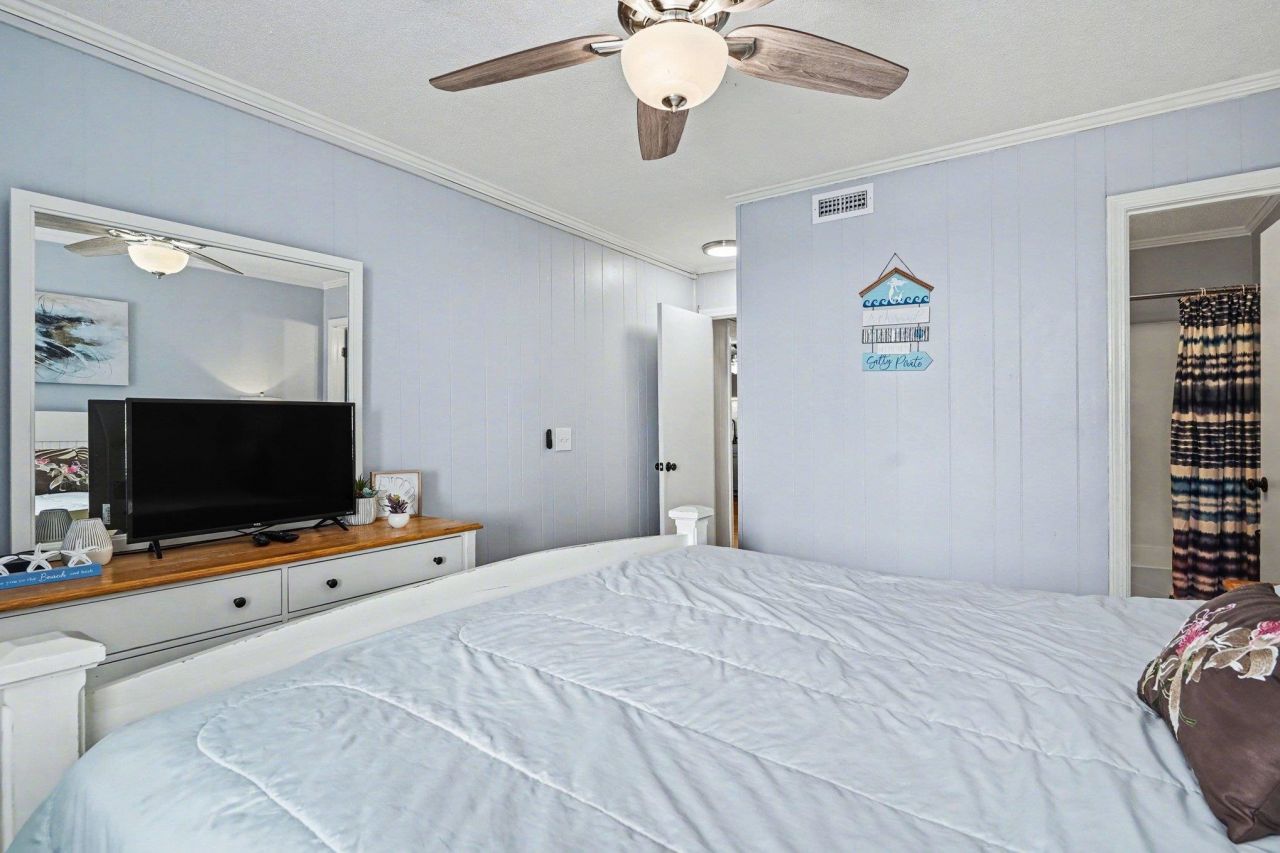 6000 N Ocean Blvd. Photo 13