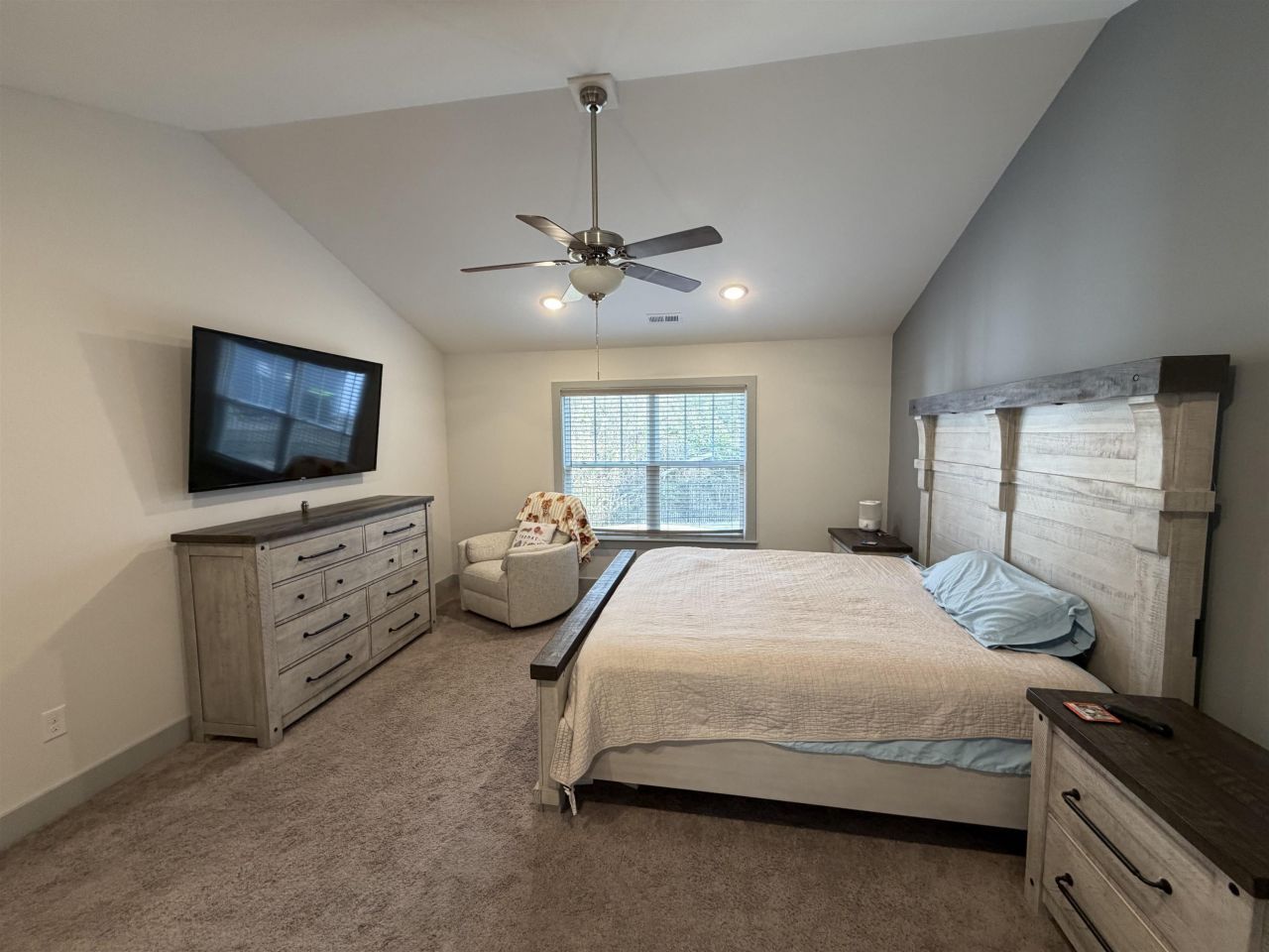 519 Oak Pond Ct.  Photo 11