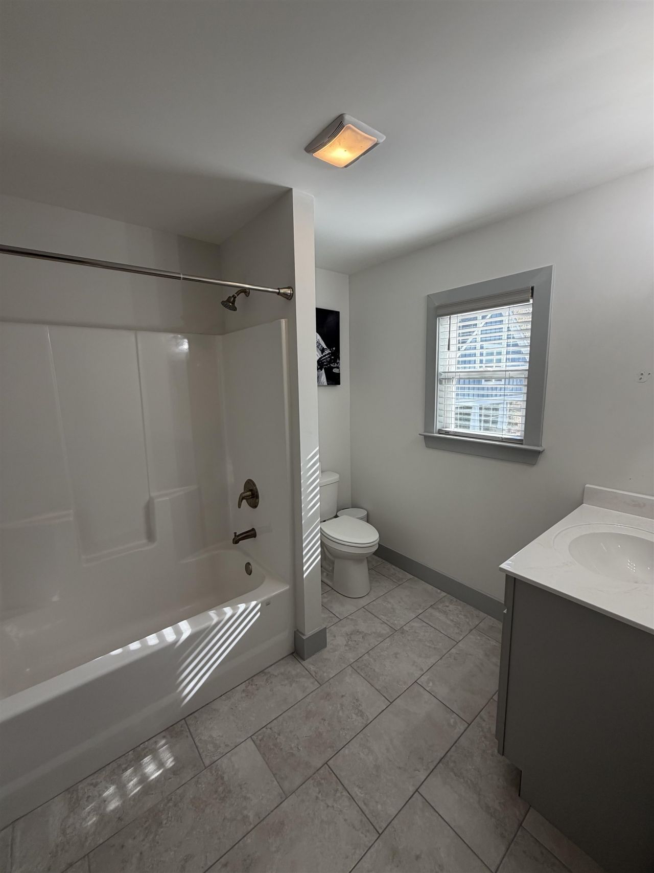 519 Oak Pond Ct.  Photo 15