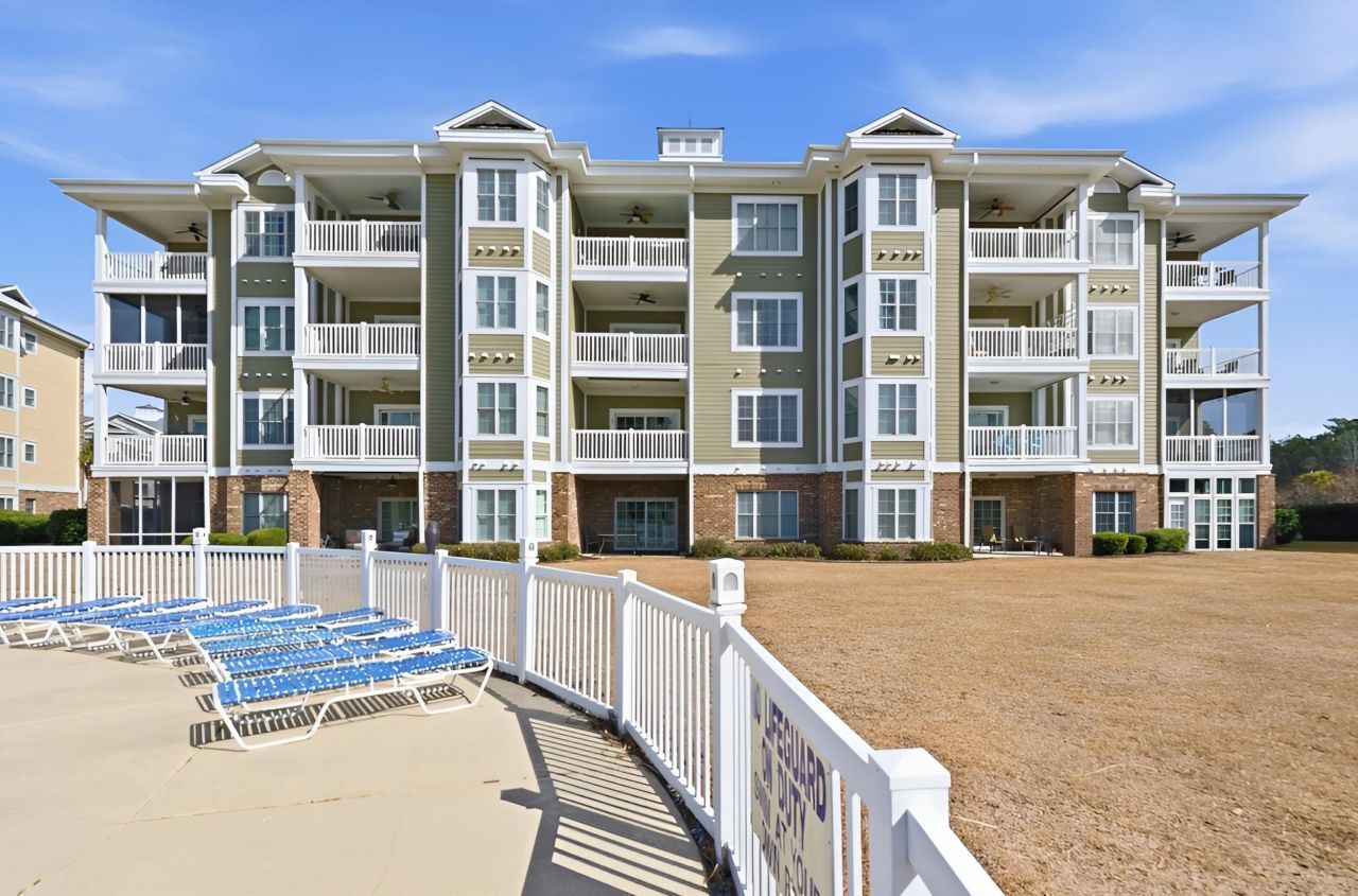 4894 Luster Leaf Circle Photo 38