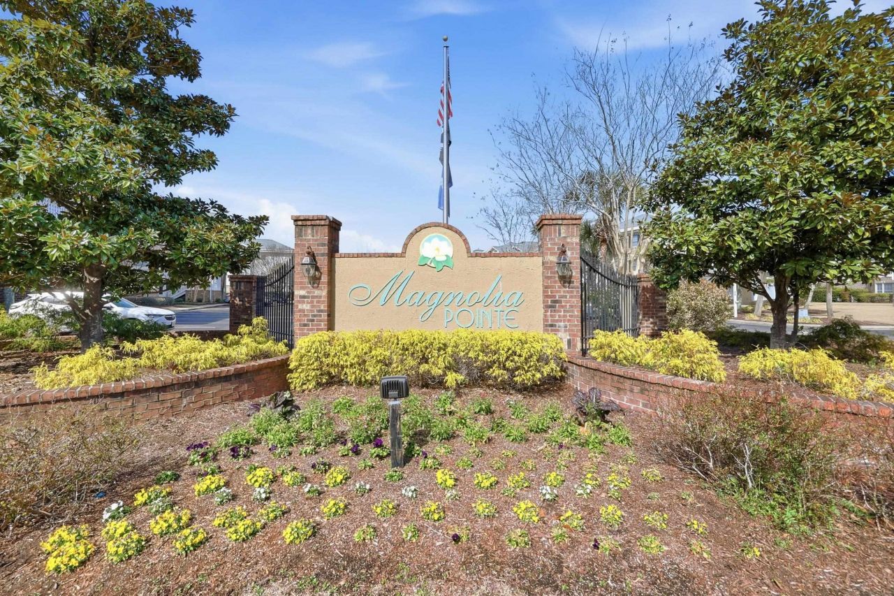 4894 Luster Leaf Circle Photo 40