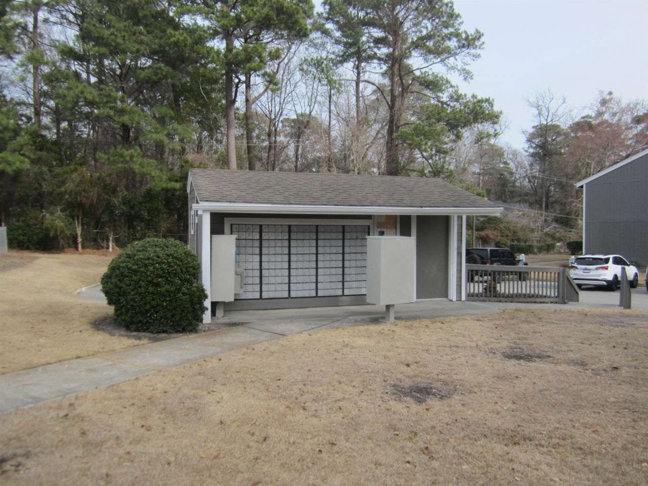 10301 N Kings Hwy.  Photo 16