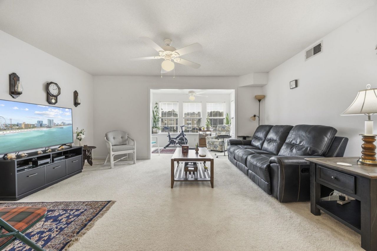 8649 Southbridge Dr.  Photo 4