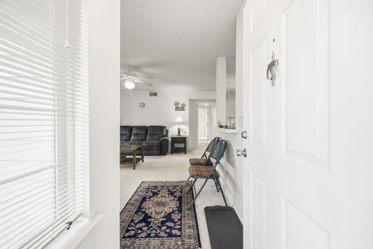 8649 Southbridge Dr.  Photo 7