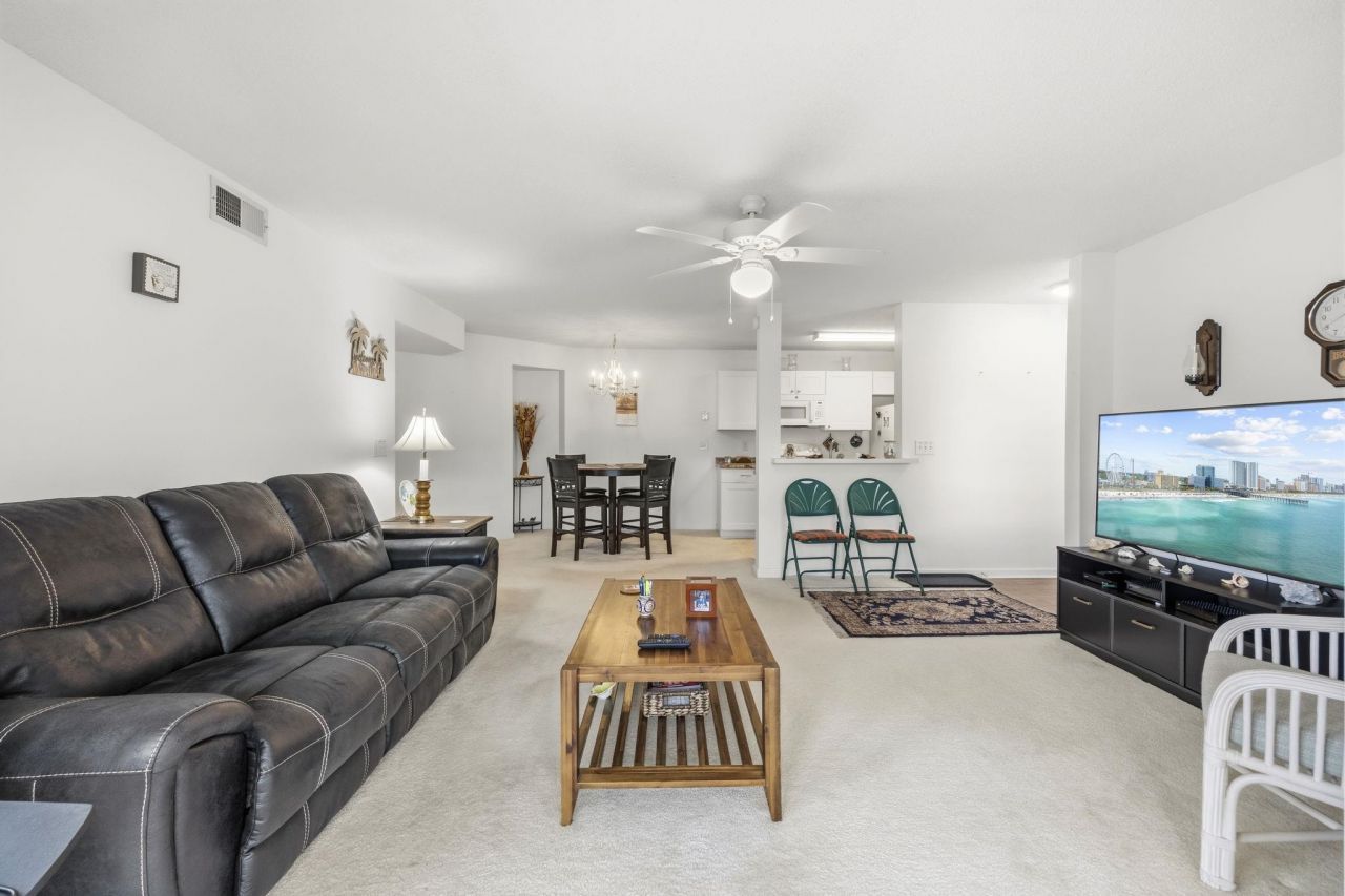 8649 Southbridge Dr.  Photo 8