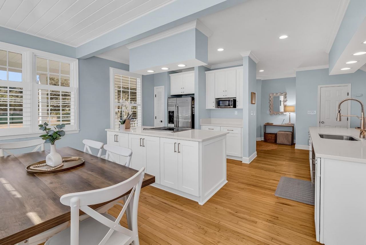 3045 Court St.  Photo 12