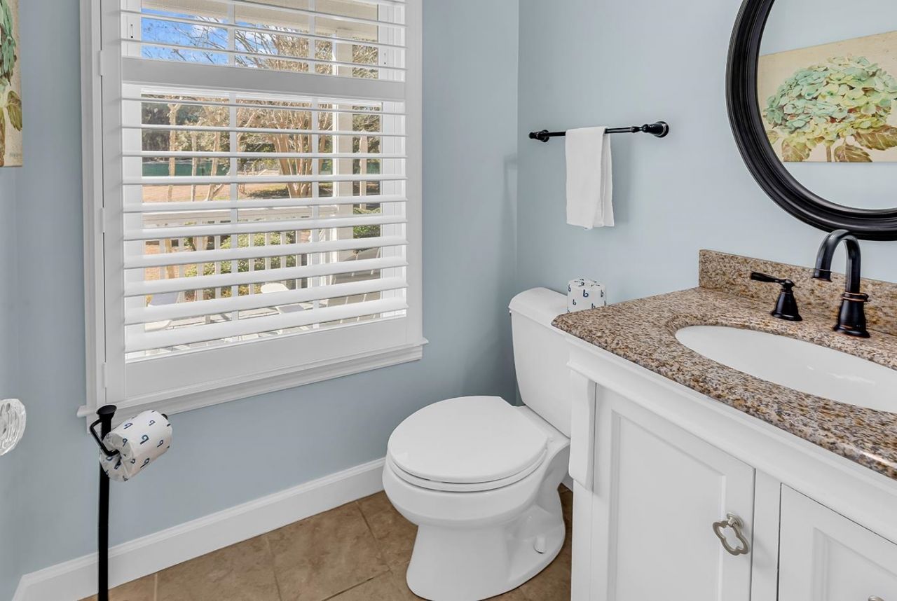 3045 Court St.  Photo 15