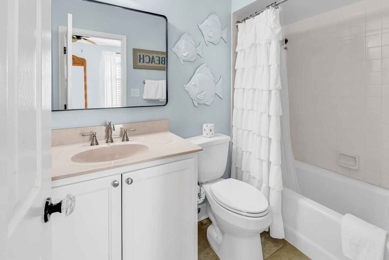 3045 Court St.  Photo 20