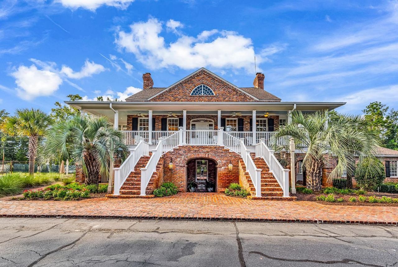 3045 Court St.  Photo 47