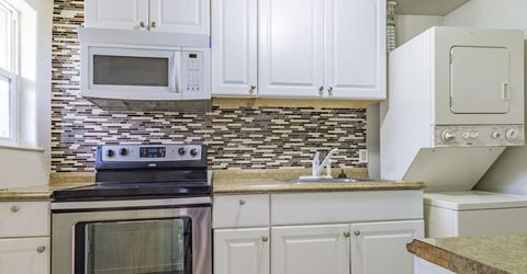 670 Denslowe Drive, Reno, NV 89512 Photo