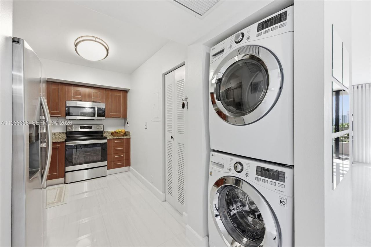 3300 NE 191st St, Unit 714, Aventura, FL 33180 Photo