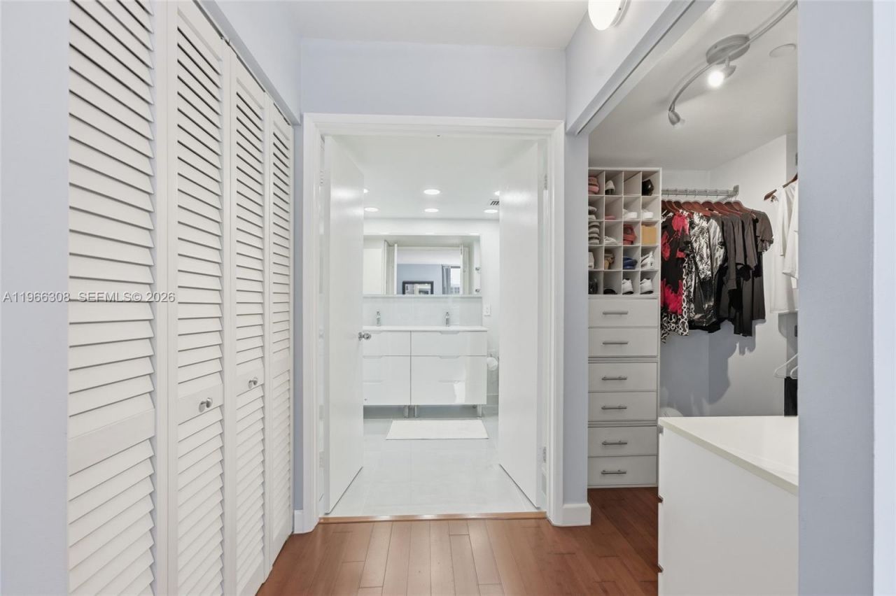 3300 NE 191st St, Unit 714, Aventura, FL 33180 Photo