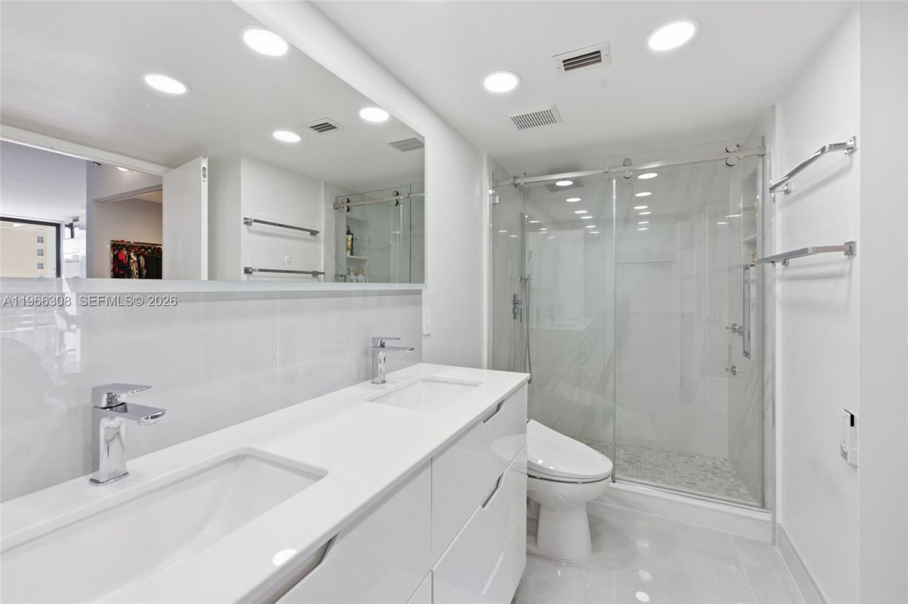 3300 NE 191st St, Unit 714, Aventura, FL 33180 Photo