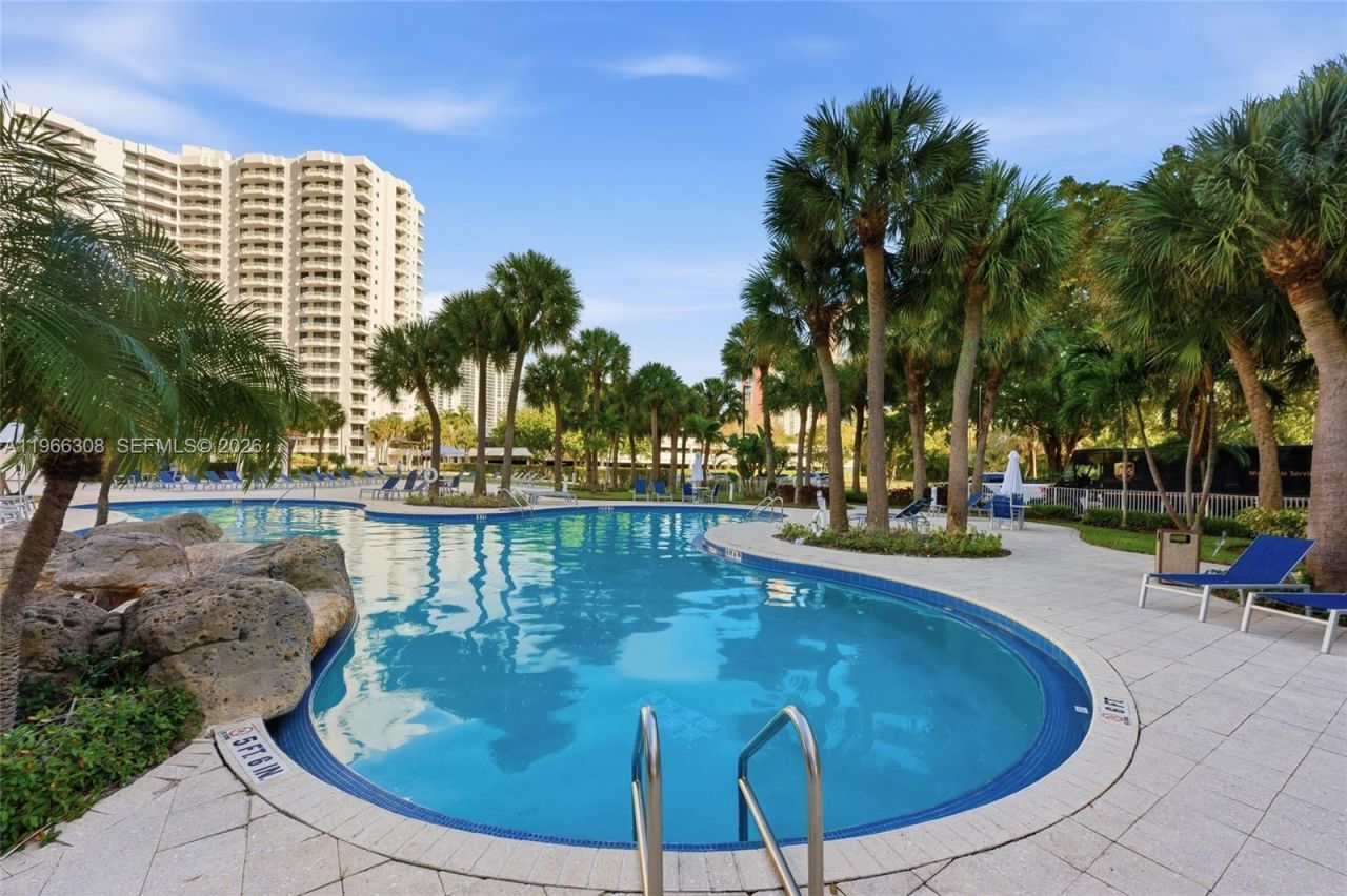 3300 NE 191st St, Unit 714, Aventura, FL 33180 Photo