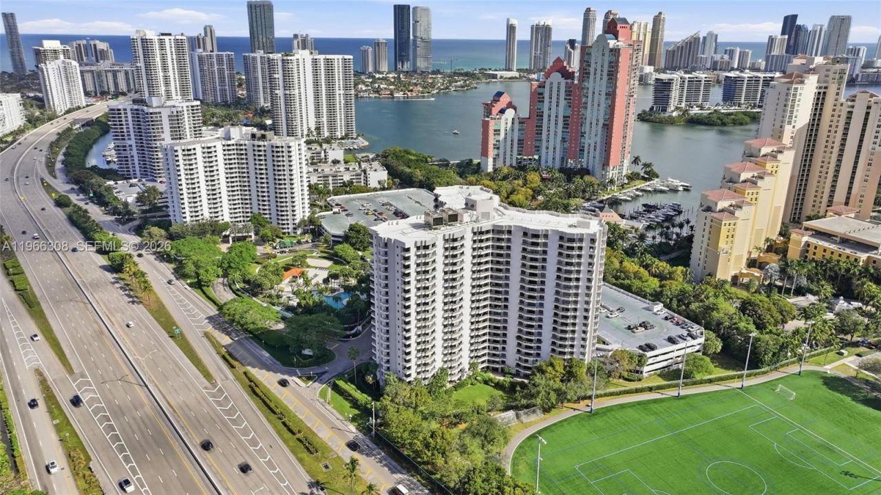 3300 NE 191st St, Unit 714, Aventura, FL 33180 Photo