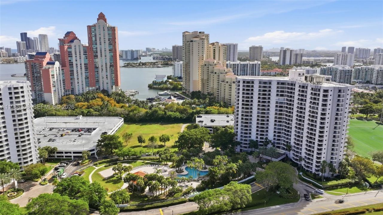 3300 NE 191st St, Unit 714, Aventura, FL 33180 Photo