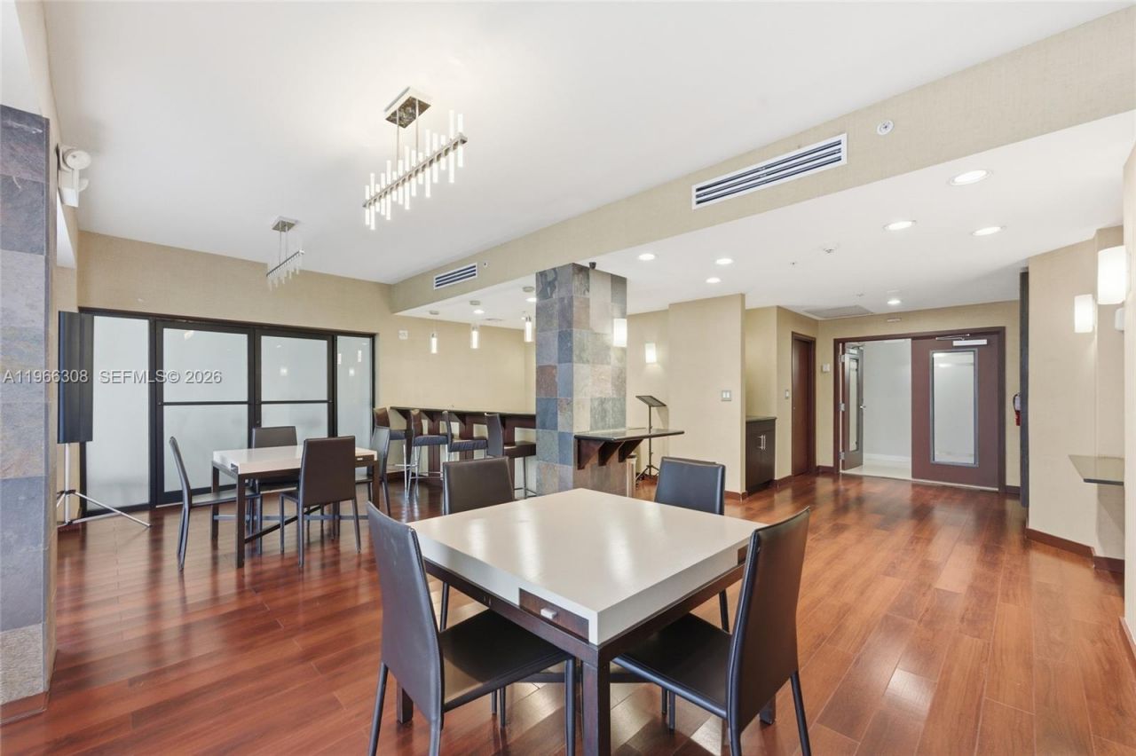 3300 NE 191st St, Unit 714, Aventura, FL 33180 Photo