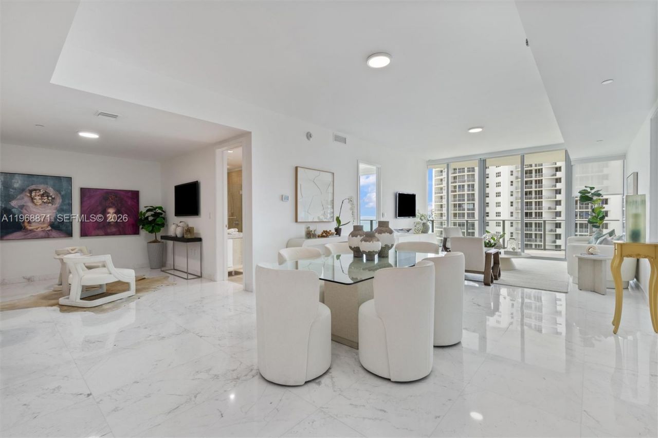 17475 Collins Ave, Unit 703, Sunny Isles Beach, FL 33160 Photo